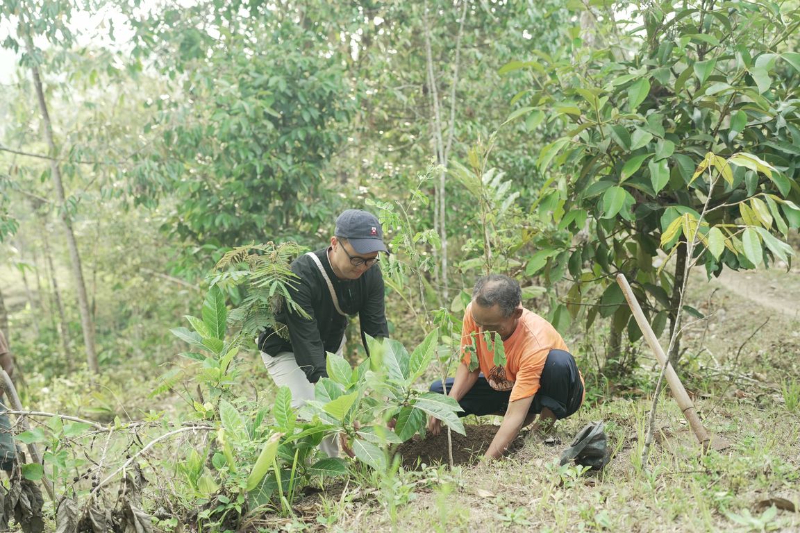 local heroes mbah sukoyo (2)